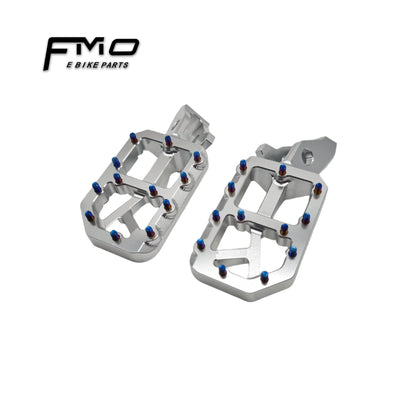 Upgraded Prickly Style Emoto Pegs